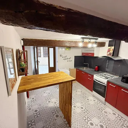 Apartment Le Petit Provencal A Sisteron
